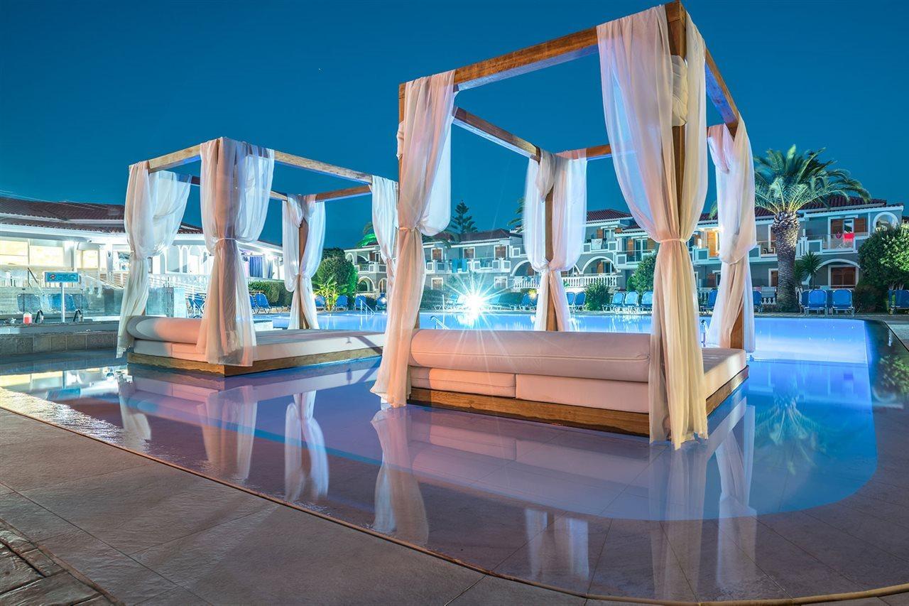 Golden Sun Resort - Adults Only Kalamaki  Bagian luar foto