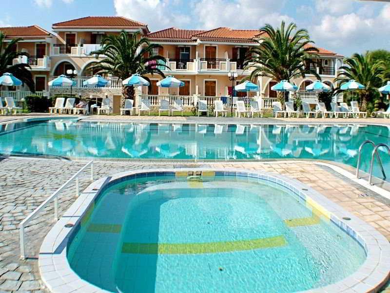 Golden Sun Resort - Adults Only Kalamaki  Bagian luar foto