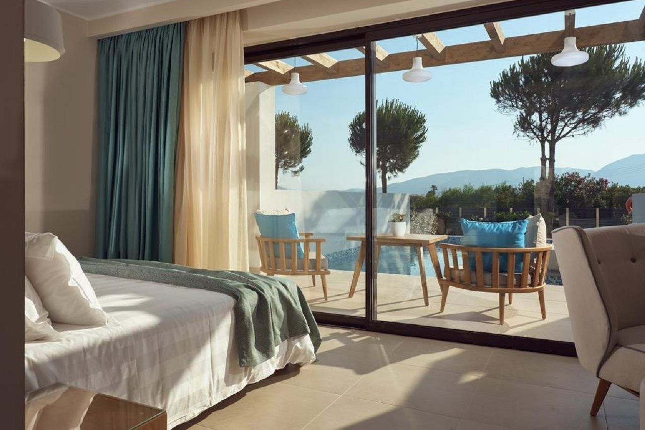 Golden Sun Resort - Adults Only Kalamaki  Bagian luar foto